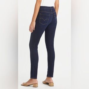 Levi’s 311 jeans